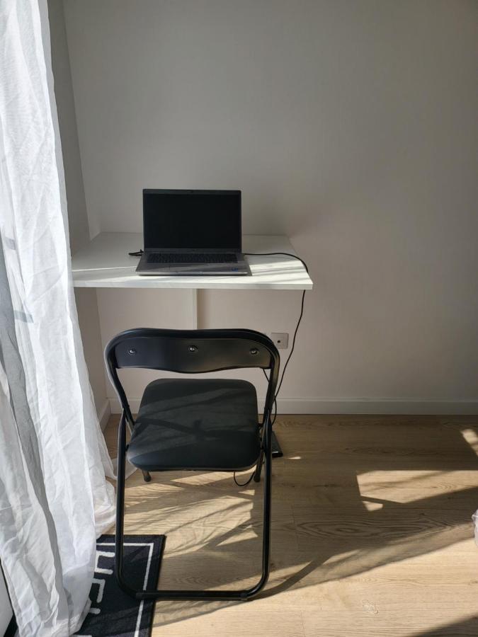 Studio Proche Gare Vernon Giverny Avec Parking Gratuit Bagian luar foto